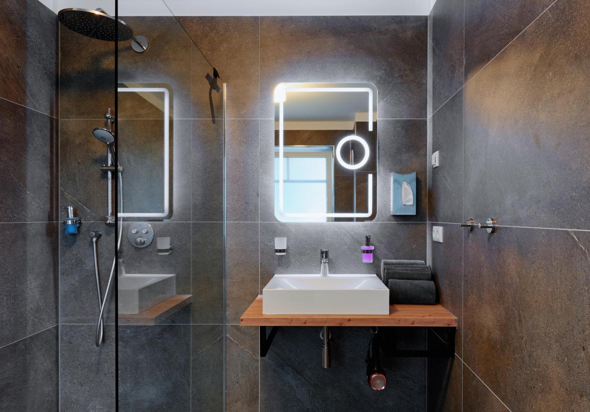 Hotel Schluister Park คาโรลิเนนซีล ภายนอก รูปภาพ