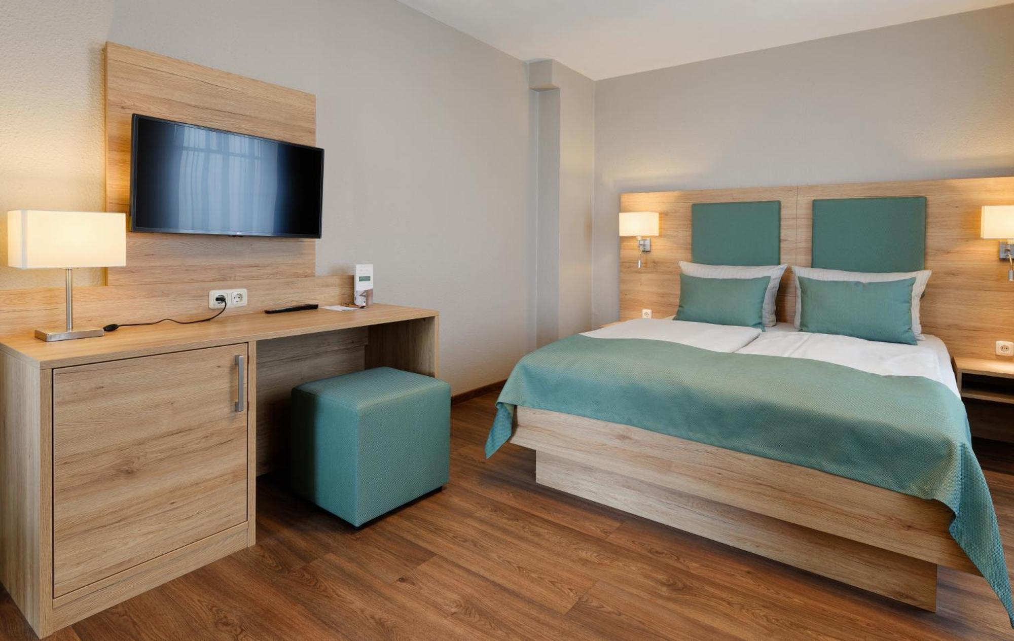 Hotel Schluister Park คาโรลิเนนซีล ภายนอก รูปภาพ